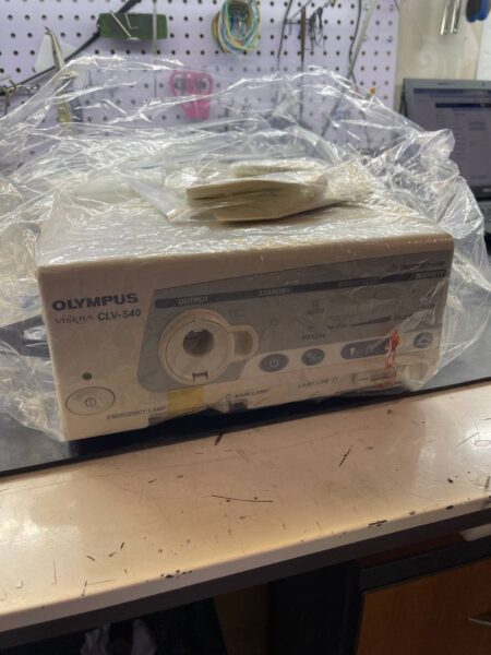 Источник питания Olympus CLV-S40